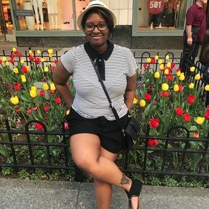 Meet your Posher, Jasmine